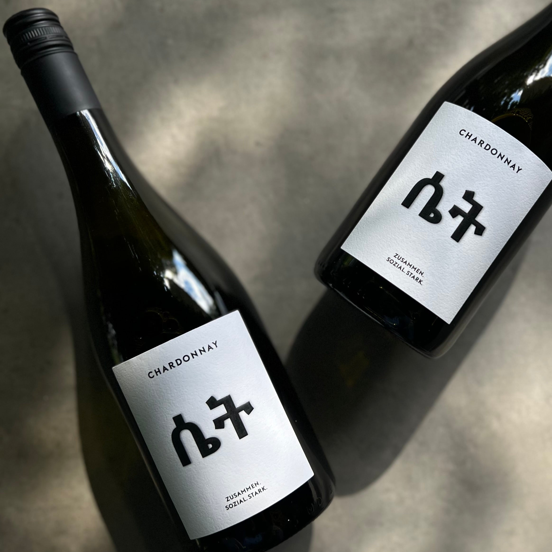 JUWEL Weine | Juliane Eller | Rheinhessen | nuruWomen Chardonnay | Sara Nuru & Sali Nuru