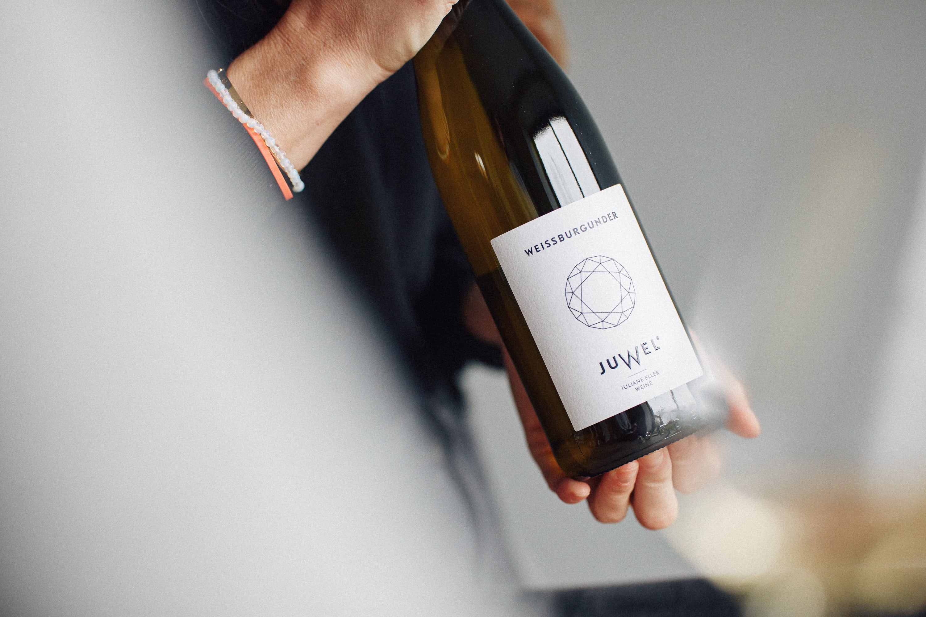 JUWEL Weine | Juliane Eller | Rheinhessen | Weissburgunder