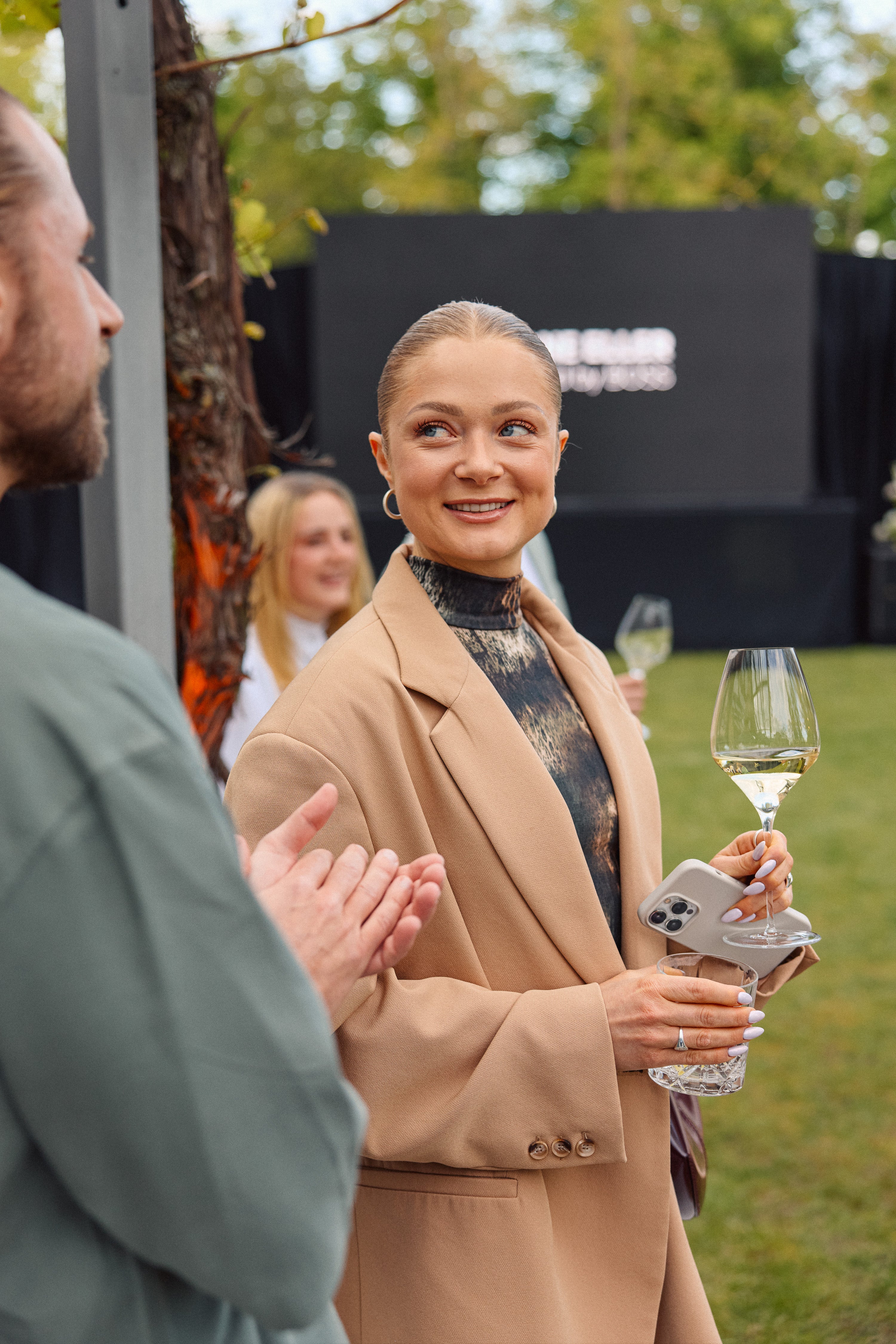 JUWEL Weine | Juliane Eller | Rheinhessen | Launchevent | BOSS Grauburgunder | Anna Engelschall