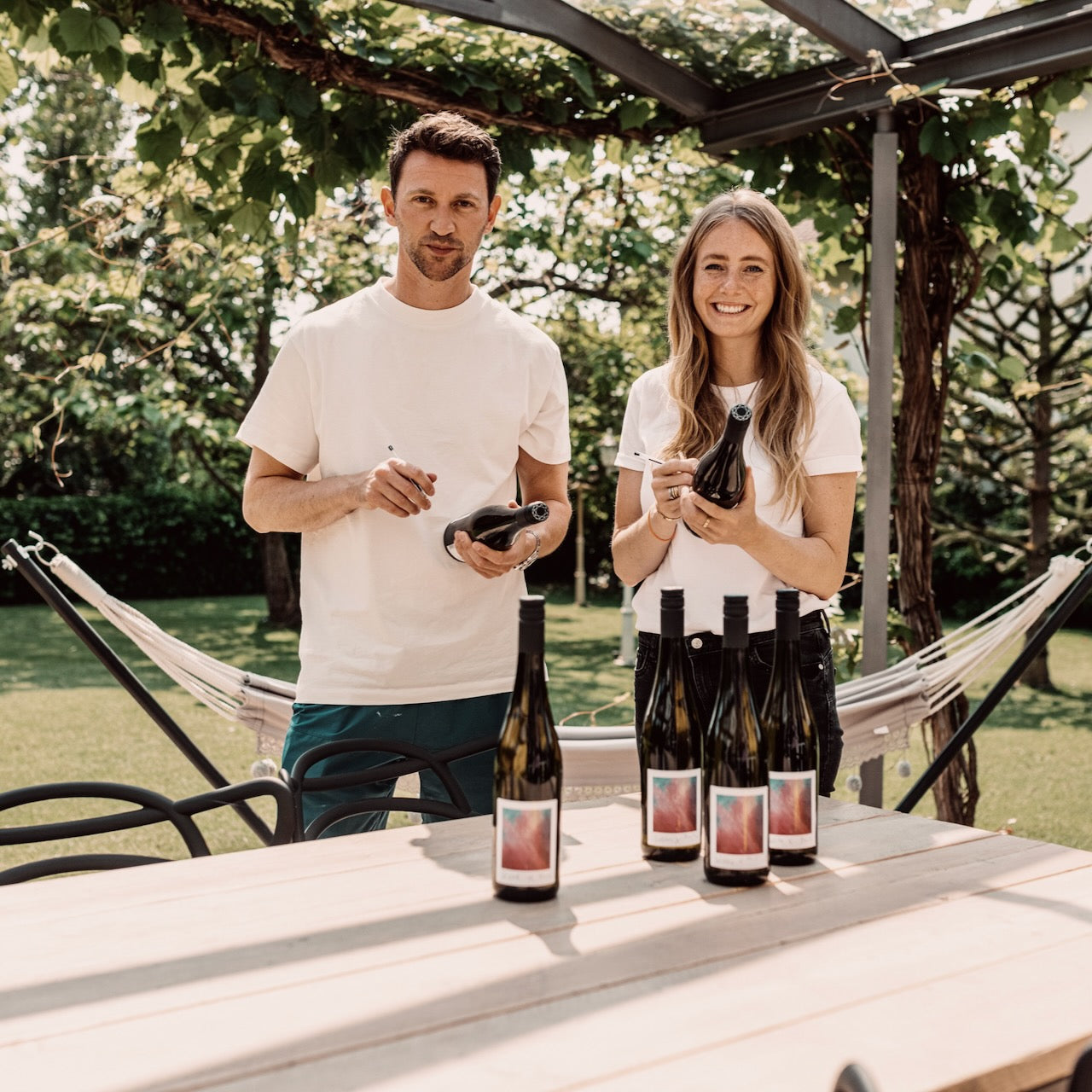 JUWEL Weine | Juliane Eller | Rheinhessen | Paul Schrader | Weissburgunder | Viva con Agua