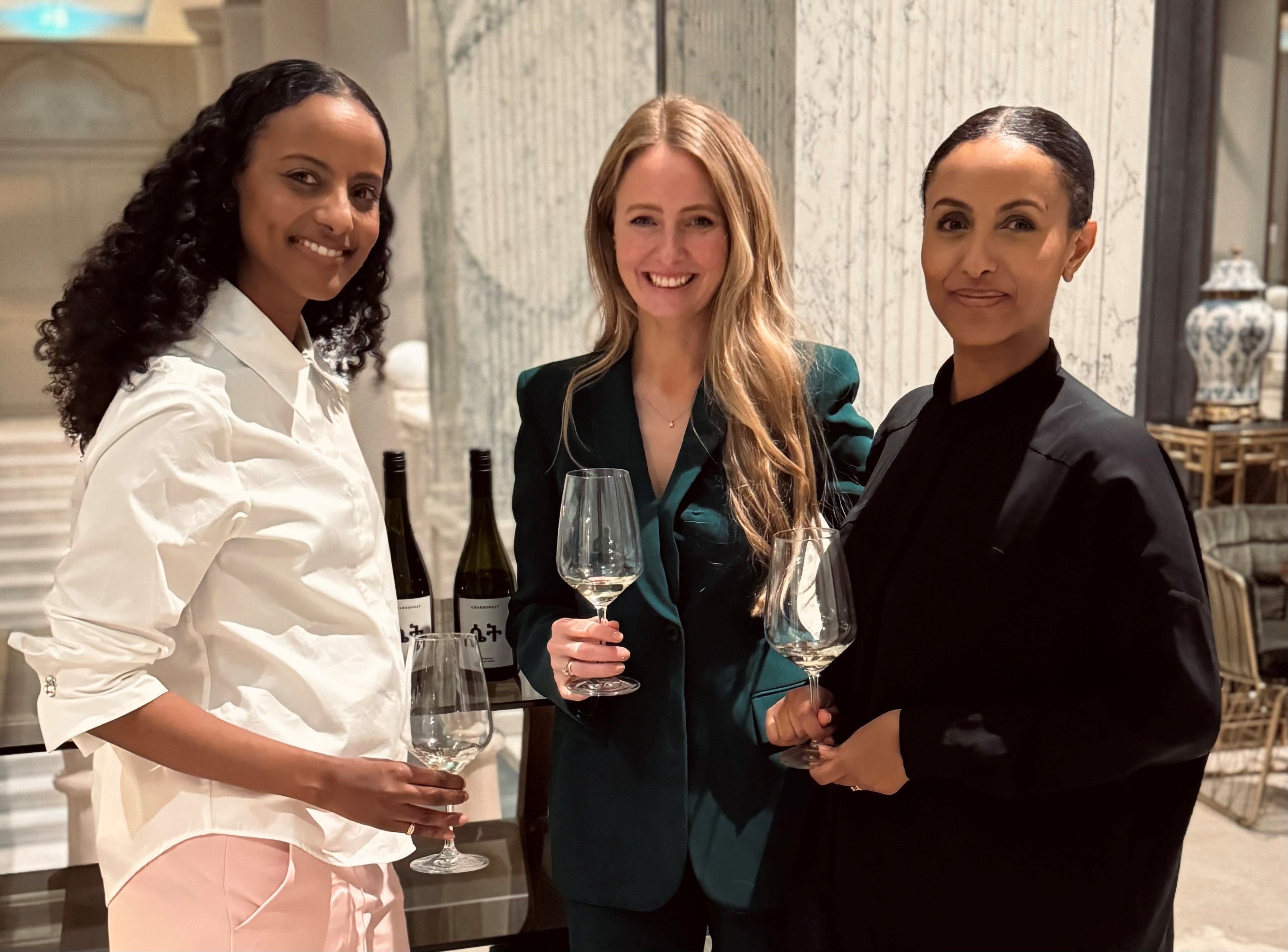 JUWEL Weine | nuruWomen | Sara Nuru | Sali Nuru | nuruWomen Chardonnay